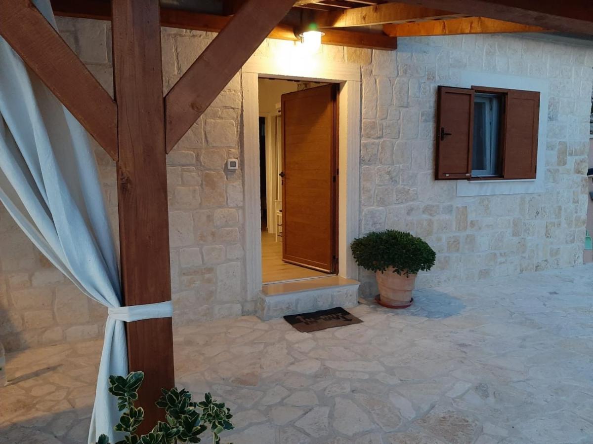 Holiday House Barba - Vrana Pakoštane Exterior foto